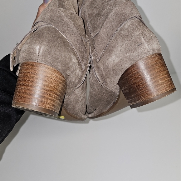 Ugg Bandara Tall Boots - Picture 5 of 5